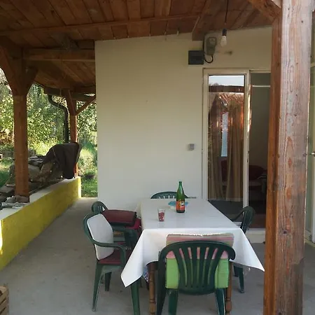 Piramida Mjeseca 2 Nyaraló